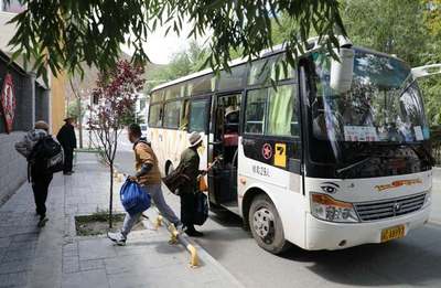 西藏今年将新增5个乡镇111个行政村通客车